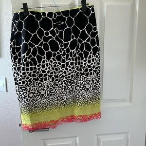 Elie Tahari, pencil skirt in animal print black